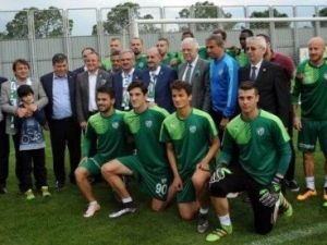 Bursaspor’da Serdar Aziz Yine Sakatlandı