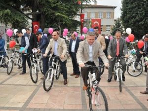 Kastamonu’da Öğrencilere 500 Adet Bisiklet Dağıtıldı
