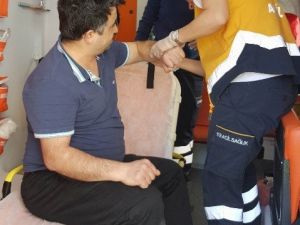 Otomobil Yaya Çarptı: 1 Yaralı