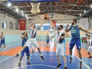 Nilüfer Belediyespor Kayseri’den Avantajla Döndü