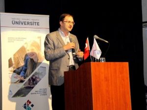 Hkü, Sınav Kaygısı Ve Motivasyon Seminerlerini Sürdürüyor