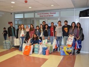 Çocuk Hastanesinde 23 Nisan Etkinliği