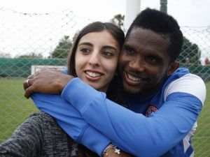 Eto’o, Kalpak Giydi
