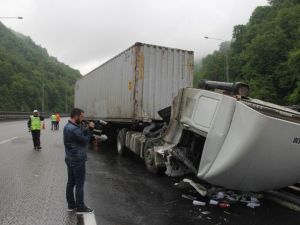 Bolu Dağı Tüneli’nde Trafik Kazası: 1 Yaralı