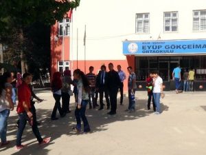 Roketli Saldırının Hedefi Olan Kilis’te Teog Sınavına Giren Öğrenciler Ek Puan İstiyor