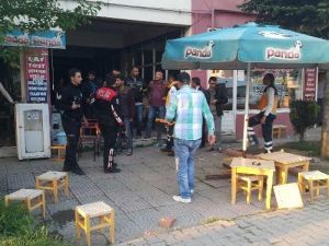 Düzce Adliyesi Önünde Arbede