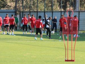 Karşıyaka’da Neşeli Antrenman