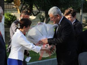 Bakan Bozkır Hatay Valisi Topaca’yı Ziyaret Etti