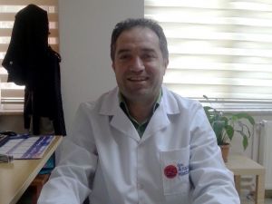 Sedye İle Geldi Yürüyerek Çıktı