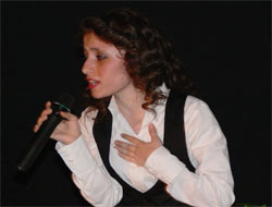 Fener Lisesi'nin şiir dinletisi beğeni kazandı