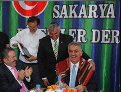 Yazıcı, Rizeliler Derneğini Ziyaret Etti