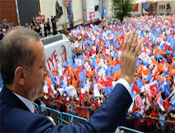 'Edepsiz kasetlerin suçlusu Ak Parti değil'