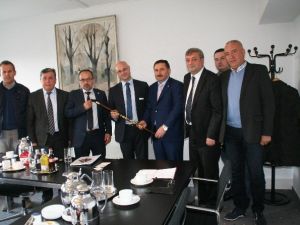 Devrek Tso Almanya’da Resmi Ve Sivil Toplum Kuruluşları İle Bir Araya Geldi