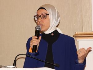 ’Yeni Türkiye Yolunda Kadın Ve Siyaset’ Konferansı