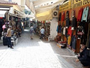 Kaleiçi Turizm Esnafı Kara Listede