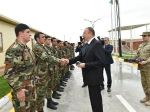 Aliyev, Azerbaycan-ermenistan Temas Hattını Ziyaret Etti