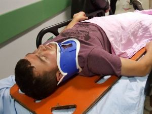 Freni Boşalan Otomobil Park Halindeki Araca Çarptı: 1 Yaralı