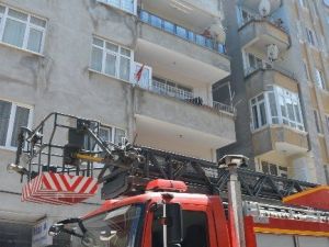 Bacadan Çıkan Duman İtfaiyeyi Alarma Geçirdi