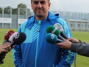 Hamzaoğlu: “Devam Etmek İstiyorum”
