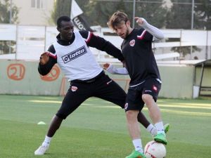Adanaspor’da Kardemir Karabükspor Mesaisi