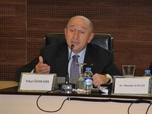 Siirt’te “Ekonomi Perspektifinde Ortadoğu Ve Türkiye” Paneli