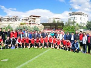 Vali Ali Yerlikaya Ve Başkan Fatma Şahin, Gaziantepspor Kulübü’nü Ziyaret Etti