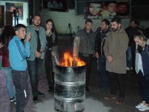 Chp Deniz Gezmiş Ve Arkadaşlarını Andı
