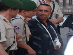 Öğrencileri Vuran Zanlı Tutuklandı