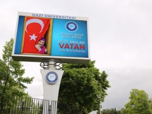 Gazi Üniversitesi Şehit Anneleri İçin Görsel Hazırladı