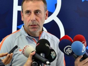 Abdullah Avcı: “İlk 4 Sıra İçin Fenerbahçe Maçını Kaybetmek İstemiyoruz”