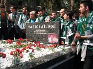 Bursaspor’un Şampiyon Başkanı İbrahim Yazıcı Mezarı Başında Anıldı