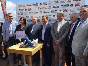 Aziz Yıldırım’dan "Fenerbahçe’ye Üye Olun" Çağrısı
