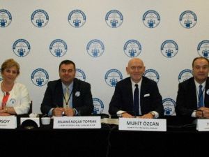 Kokulu Mum, Oda Spreyi Ve Saç Boyasına Dikkat