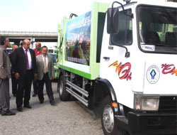 Rize'den İspir'e Temizlik Aracı