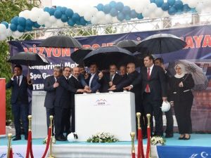 Bakan Eroğlu, Afyonkarahisar’da Temel Atma Törenine Katıldı
