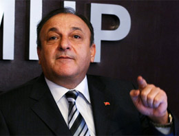 TRT sordu, Oktay Vural sinir oldu!