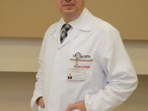 Prof. Dr. Hüseyin Okutan: "Her Yıl 15 Milyon Kişi İnme Geçiriyor"