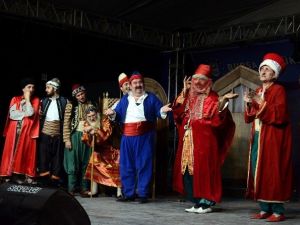 Şehir Tiyatrosu’na ‘Emek’ Ödülü
