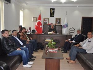 Ankara’da Yaşayan Çorumlulardan Ünlü’ye Ziyaret
