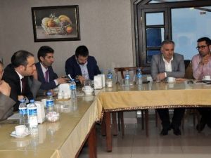 Hdp Parti Sözcüsü Ayhan Bilgen, Gündemi Kars’ta Değerlendirdi