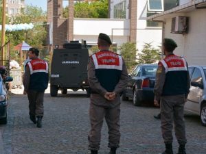 12 Yaşındaki Kız Çocuğunun Ölümüyle İlgili Amcasının Oğlu Tutuklandı