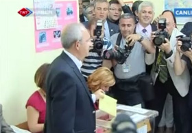 Kılıçdaroğlu Bu Kez Oyunu Kullanabildi - VİDEO