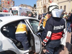 Trafik Kazası Canlandırması Gerçeğini Aratmadı
