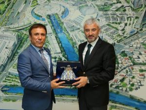 Enver Yılmaz’dan Başkan Genç’e Ziyaret
