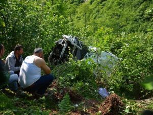 Ordu’da Minibüs Uçuruma Yuvarlandı: 1 Ölü, 5 Yaralı
