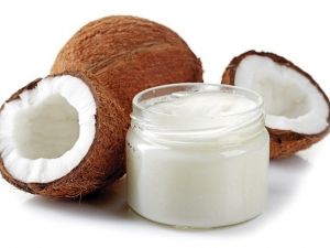 "Herkesin Yanından Ayırmaması Gereken Yağ, Hindistan Cevizi Yağı"