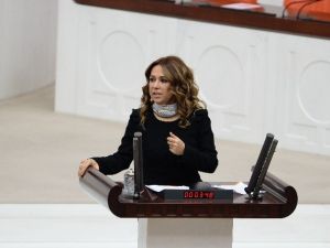 Ak Partili Enç’den Turizmde ’Felaket Tellallığı’ Tepkisi