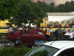 Rize'de Trafik Kazası: 3 Yaralı