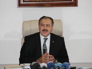 Bakan Eroğlu: “Bu Yaz Hiçbir Şehrimizde Su Sıkıntısı Yaşamayacağız, Barajlar Dolu”