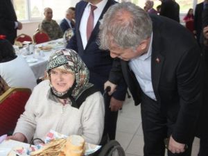 Engelsiz Mutluluk Atölyesinin Ürünleri Görücüye Çıktı